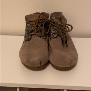 TOMS Suede Moccasin Boots